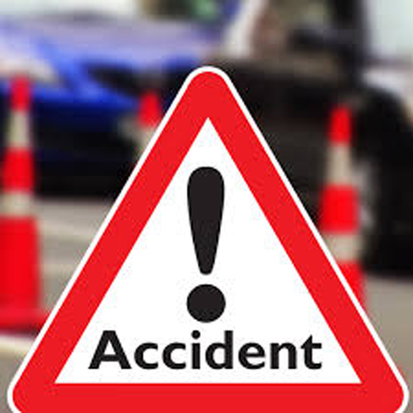 CG ACCIDENT: ट्रैक्टर-ट्रॉली पलटने से चार लोगों की मौत