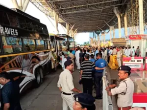 CG News: रिसॉर्ट पॉलिटिक्स पर भिड़े CM-पूर्व CM