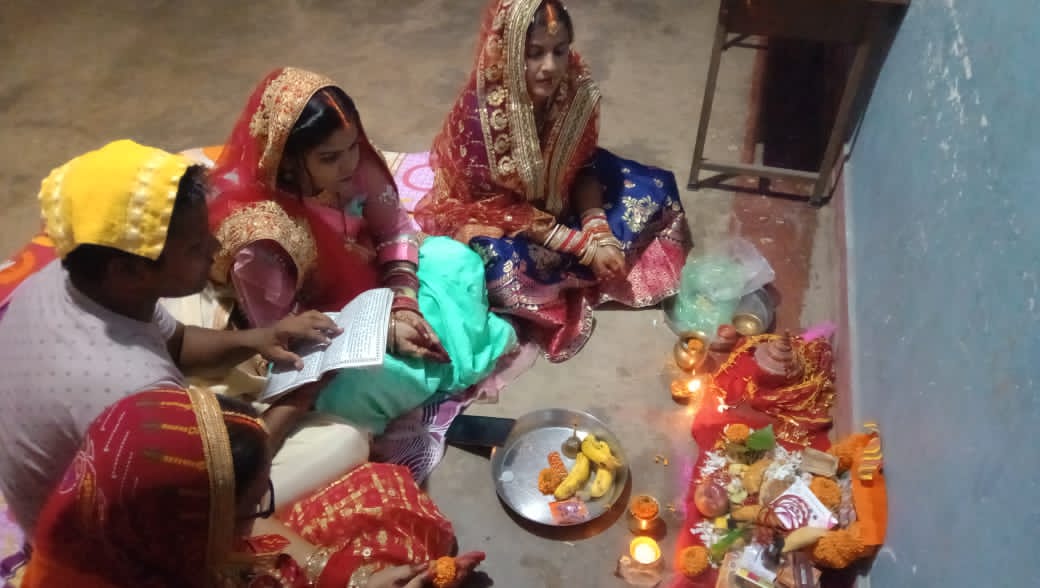 Raigarh News: रायगढ़ के संगीतराई डीपापारा मंगलवार के दिन हरितालिका तीज धूम धाम से मनाया गया