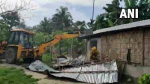 Assam Madarsa Demolition: एक और मदरसे पर चला बुलडोजर,आतंकी से जुड़ा है कनेक्शन