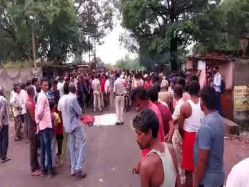 ट्रैक्टर ने मारी बाइक सवार युवक टक्कर, युवक की मौत
