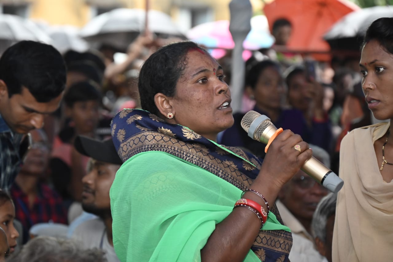 सोचा नहीं था कभी हवाई जहाज में सफर कर पाएंगे