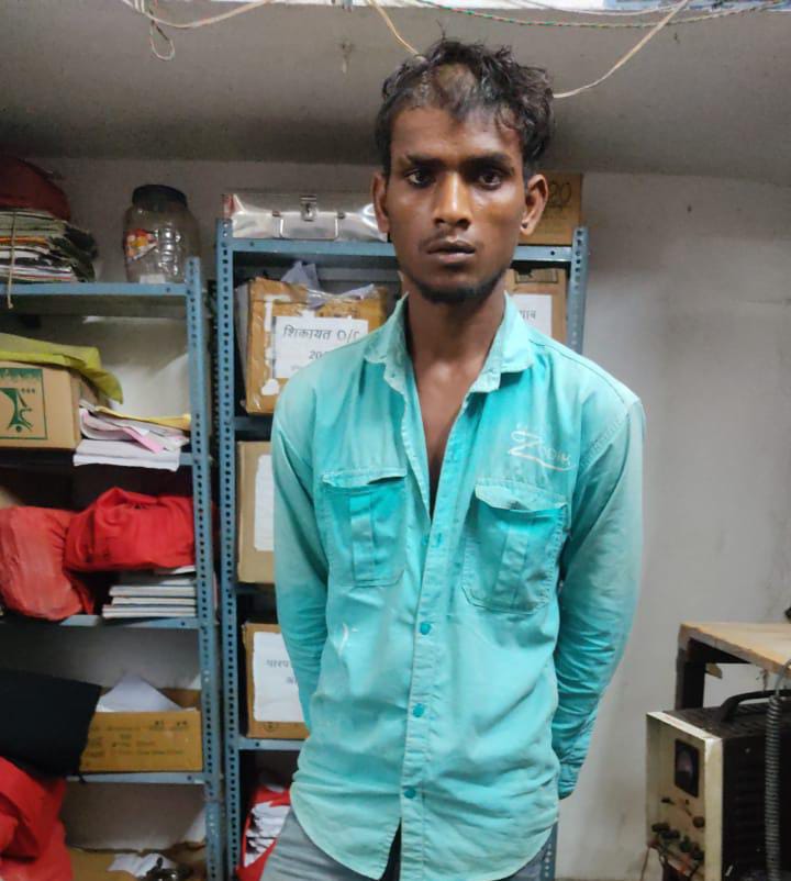 Raigarh News: जमानत में छूटने के बाद आरोपी फिर किया लूटपाट, जूटमिल पुलिस ली हिरासत में