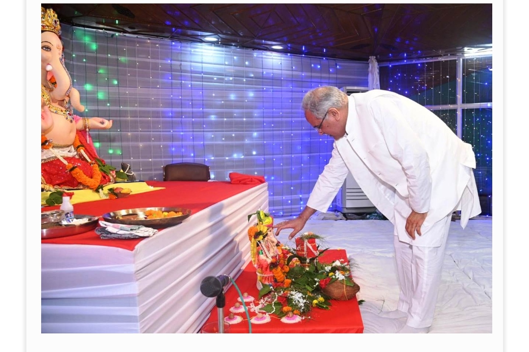 CG News: मुख्यमंत्री निवास में विराजे भगवान श्री गणेश