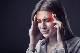 Migraine को जड़ से खत्म करेंगे ये 3 योगासन, जल्द मिलेगी दर्द से राहत