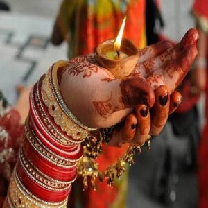 Karwa Chauth पर बनेगा दुर्लभ योग, ये है शुभ मुहूर्त का समय