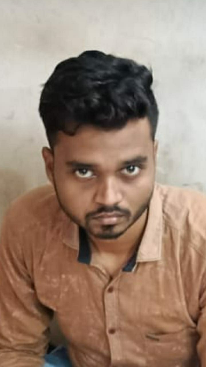 Raigarh News : वाहन लायसेंस के नाम पर ₹5,000-₹5,000 लेकर बोगस पेपर देने वाला आरोपी गिरफ्तार