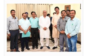 मुख्यमंत्री श्री बघेल को शासकीय नागार्जुन स्नातकोत्तर विज्ञान महाविद्यालय रायपुर के हीरक जयंती कार्यक्रम में शामिल होने का आमंत्रण