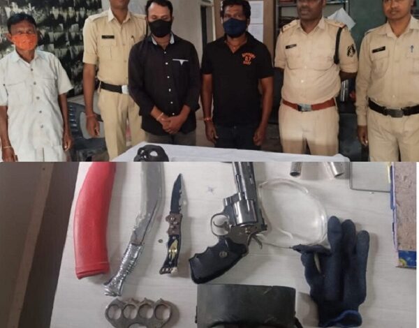 Raigarh News: बरमकेला क्षेत्र मे चोरी के इरादे से घूम रहे दो व्यक्तियों को पुलिस ने किया गिरफ्तार