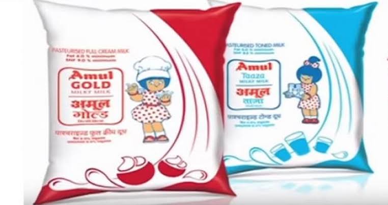 Amul Milk Price Hike: दिवाली से पहले महंगाई की मार, अमूल ने इतने रुपये बढ़ाए दूध के दाम