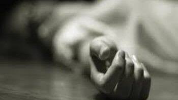 सरपंच ने पूर्व महिला सरपंच के परिवार को बहिष्कृत कर बन्द कराया दाना-पानी  जिला और पुलिस प्रशासन की पहल पर जमीन विवाद मामले का हुआ सुखद पटाक्षेप
