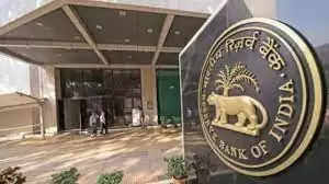 RBI रेपो रेट्स में जल्द करेगा कटौती, कम होगी आपकी EMI..
