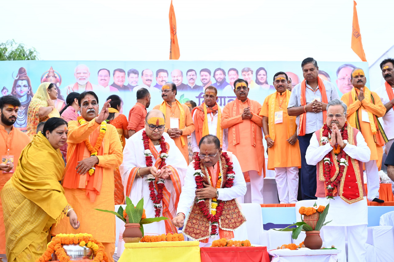 मुख्यमंत्री श्री विष्णुदेव साय विशाल कांवड़ यात्रा कार्यक्रम में हुए शामिल