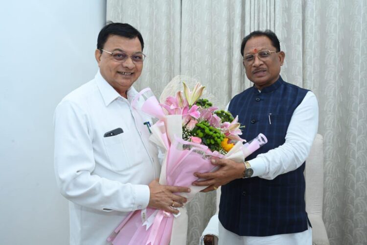 मंत्री श्री देवांगन के प्रस्ताव पर मुख्यमंत्री श्री साय ने 21 कार्यों के लिए 3 करोड़ की दी स्वीकृति