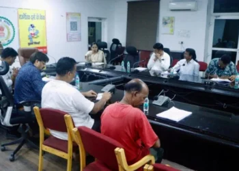 Raigarh News: उप जिला निर्वाचन अधिकारी ने मान्यता प्राप्त राजनैतिक दलों की बैठक में विशेष गहन पुनरीक्षण की दी जानकारी