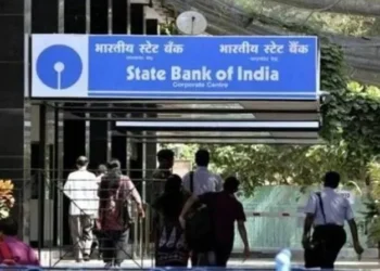 SBI Bank: SBI ग्राहकों के लिए जरूरी खबर, कल बंद रहेगी डिजिटल ट्रांजैक्शन सर्विस; नहीं कर पाएंगे UPI और NEFT ट्रांजैक्शन!