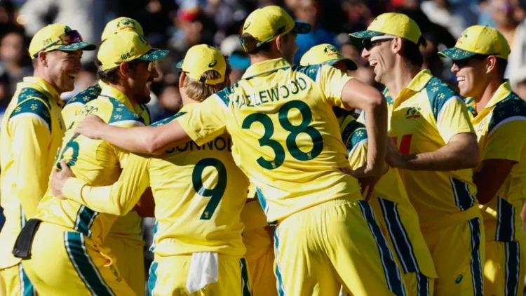 ICC Rankings: भारत से वनडे सीरीज जीत ऑस्ट्रेलिया ने रैंकिंग में लगाई छलांग, हार के बाद कहां है टीम इंडिया