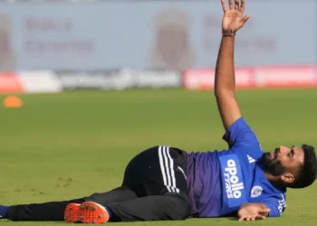 IND vs AUS: जसप्रीत बुमराह ऑस्ट्रेलिया के खिलाफ क्यों नहीं खेल रहे पहला ODI?