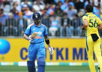 उनके लिए फॉर्म बस एक शब्द है’, विराट को लेकर टीम इंडिया के खिलाड़ी ने दिया ऐसा बयान