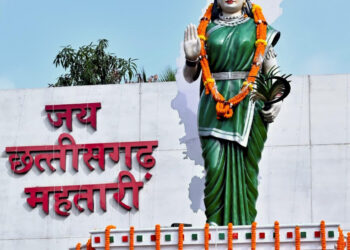 प्रधानमंत्री ने छत्तीसगढ़ राज्य स्थापना दिवस के अवसर पर शुभकामनाएँ दीं