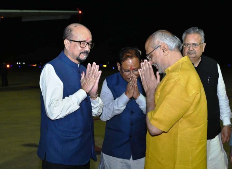 उपराष्ट्रपति श्री राधाकृष्णन को एयरपोर्ट में दी गई बिदाई