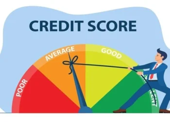 Credit Score Check: RBI ने जारी किया नया नियम, अब हर हफ्ते अपडेट होगा आपका Credit Score, लोगों को होगा फायदा