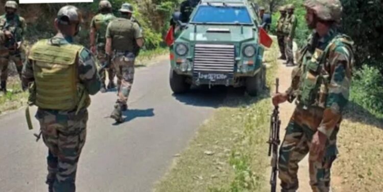 Operation Pimple: सुरक्षाबलों और आतंकियों के बीच मुठभेड़ में दो आतंकी ढेर, ‘Operation Pimple’ जारी