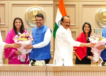 WC विजेता स्टार स्मृति, जेमिमा और राधा हुई पैसों की बारिश, महाराष्ट्र सरकार ने दिए इतने करोड़ रुपये