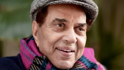 Dharmendra Passed Away: नहीं रहे बॉलीवुड के दिग्गज अभिनेता धर्मेंद्र, 89 साल की उम्र में ली आखिरी सांस