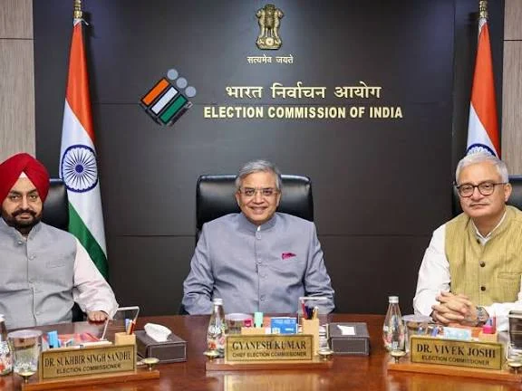 अन्य खबर Bihar Election: बिहार Election के बाद चुनाव आयोग का बड़ा बयान, दोबारा मतदान नहीं होगा, जानें वजह