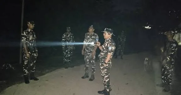 Bihar Elections: दिल्ली ब्लास्ट के बाद बिहार में हाई अलर्ट, नेपाल बॉर्डर से पटना तक बढ़ाई गई सुरक्षा