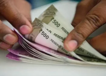 Dividend Stocks: कमाई का आखिरी मौका! 1 शेयर पर ₹125 का डिविडेंड देने जा रही है ये कंपनी… चेक करें रिकॉर्ड डेट