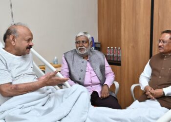 मुख्यमंत्री श्री विष्णुदेव साय ने विधायक श्री भैयालाल राजवाड़े के स्वास्थ्य लाभ की कामना की