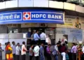 HDFC Bank: HDFC Bank ग्राहकों के लिए अलर्ट, कल 4 घंटे बंद रहेंगी UPI सर्विस, नहीं कर पाएंगे Google Pay-PhonePe से लेनदेन…