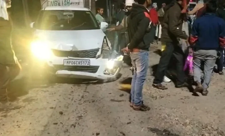 Morena Car Accident News: BJP नेता की कार ने 5 लोगों को बेरहमी से रौंदा, दो लोगों की मौके पर हुई मौत, मचा बवाल