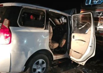 chhattisgarh Accident News: छत्तीसगढ़ में भीषण सड़क हादसा; ट्रक और कार में जोरदार भिड़ंत में इतने लोगों की मौत