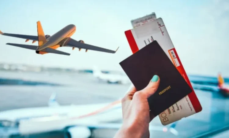 Air Ticket Price Hike: एयरपोर्ट से हवाई सफर करना होगा महंगा; 22 गुना बढ़ सकती है फीस, इस कारण टिकट के लिए चुकाने होंगे ज्यादा पैसे