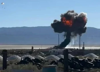 California Jet Crash: बड़ा हादसा, प्रशिक्षण मिशन के दौरान F-16 फाइटर जेट हुआ क्रैश..