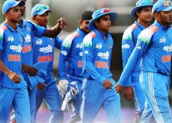 एशिया कप में हारने के बाद भारतीय खिलाड़ियों ने किससे लिए मेडल? चेयरमैन होने के बावजूद मोहसिन नकवी को रखा गया दूर