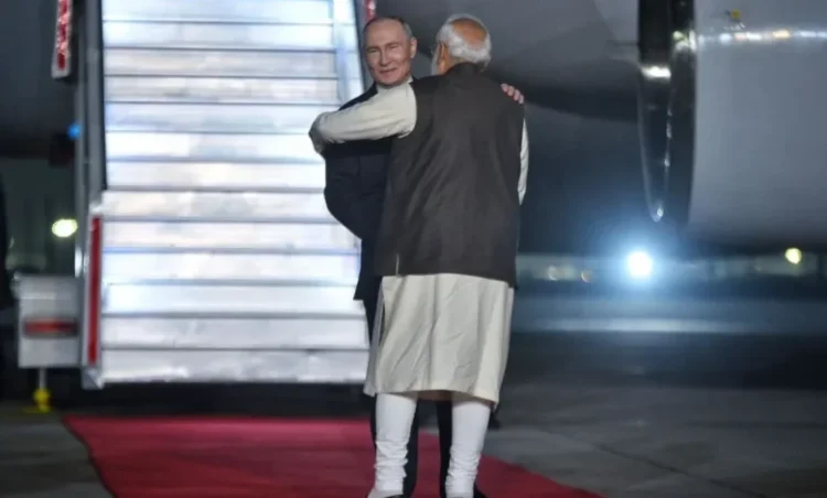 Vladimir Putin India Visit: रूसी राष्ट्रपति व्लादिमीर पुतिन का भारत दौरा खत्म, एयरपोर्ट तक छोड़ने गए एस जयशंकर