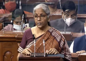 Insurance Bill 2025: सरकार ने पेश किया नया इंश्‍योरेंस बिल! सस्‍ती पॉलिसी, ज्‍यादा कवरेज, यहां जानें नए बिल की 10 बड़ी बातें