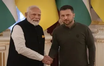 Volodymyr Zelenskyy India Visit: अगले महीने भारत दौरे पर आ सकते हैं यूक्रेन के राष्ट्रपति जेलेंस्की, क्या रूस-यूक्रेन जंग होगी खत्म?