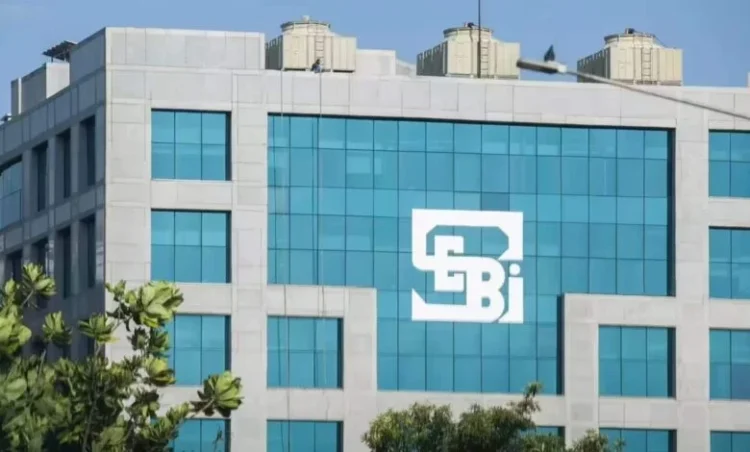 Stock Market Update: SEBI ने म्यूचुअल फंड्स के नियमों में किया बड़ा बदलाव, इनवेस्टर्स के हित में हुए कई फैसले