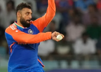 IND vs SA: वरुण चक्रवर्ती के पास तीसरे टी20 मैच में बड़ा कमाल करने का मौका, बन सकते हैं इस मामले में दूसरे सबसे तेज भारतीय