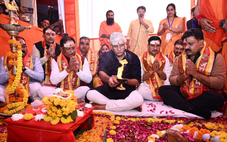 भोरमदेव कॉरिडोर विकास परियोजना का केन्द्रीय पर्यटन मंत्री श्री गजेन्द्र सिंह शेखावत एवं मुख्यमंत्री श्री विष्णुदेव साय ने किया भूमिपूजन