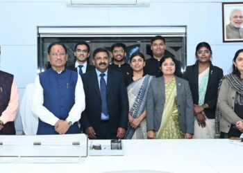 मुख्यमंत्री से भारतीय वन सेवा 2024 बैच के प्रशिक्षु अधिकारियों ने की मुलाकात