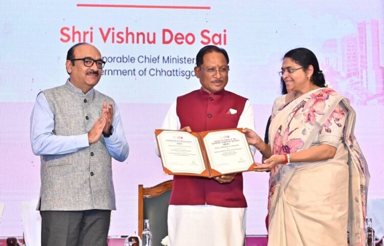 आधुनिक ऑनलाइन तकनीकों ने बढ़ाई आबकारी विभाग की पारदर्शी व्यवस्था में विश्वसनीयता