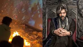 सिनेमा हॉल में मची अफरा-तफर। प्रभास की फिल्म ‘थी राजा साब’ की स्क्रीनिंग के दौरान अचानक लगी आग।