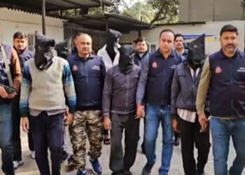 दिल्ली पुलिस की बड़ी करवाई अवैध हथियार बनाने और उनकी सप्लाई करने वालों को किया गिरफ्तार।