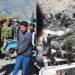 जम्मू-कश्मीर में सेना की गाड़ी 200 फीट गहरी खाई में गिरी। कई जवानों की गई जान।
